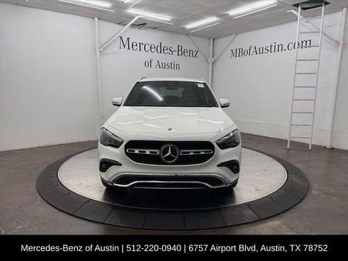 Certified 2025 Mercedes-Benz GLA 250 image 2