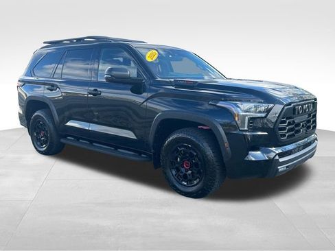 Used 2025 Toyota Sequoia TRD Pro w/ Tow Technology Package image 7