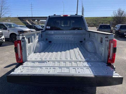 New 2026 Ford F250 Lariat w/ Tremor Off-Road Package image 10