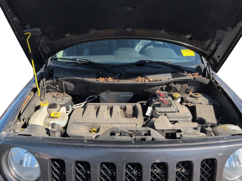 Used 2016 Jeep Patriot High Altitude AWD/4WD image 28
