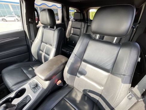 Used 2021 Jeep Grand Cherokee Limited w/ Sun & Sound Group AWD/4WD image 15