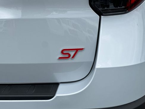New 2026 Ford Explorer ST RWD image 27