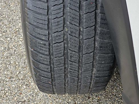 Used 2015 Toyota Highlander XLE image 10