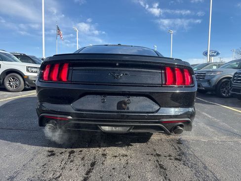 Used 2020 Ford Mustang Premium w/ Equipment Group 201A image 8
