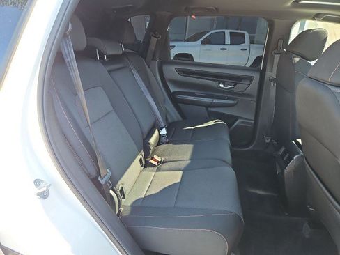 Used 2025 Honda CR-V Sport image 27