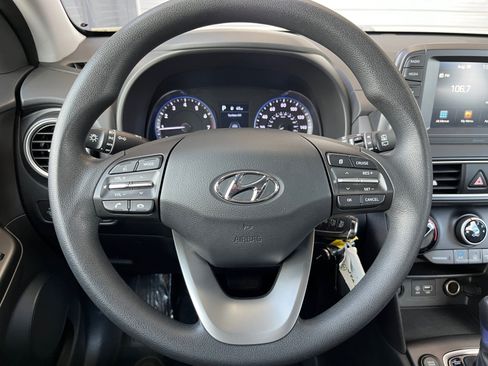 Used 2020 Hyundai Kona SE AWD/4WD image 9