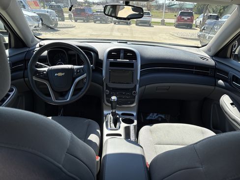 Used 2015 Chevrolet Malibu LS image 15
