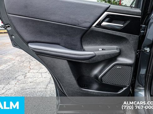 Used 2025 Mitsubishi Outlander SE FWD image 51