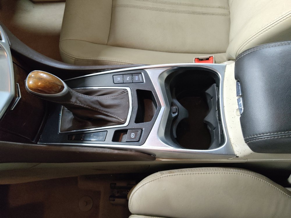 Used 2014 Cadillac SRX Luxury w/ Driver Awareness Package FWD image 26