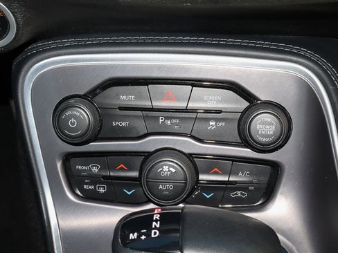 Used 2022 Dodge Challenger GT w/ Blacktop Package image 11