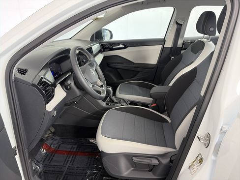 Used 2026 Volkswagen Taos S AWD/4WD image 6