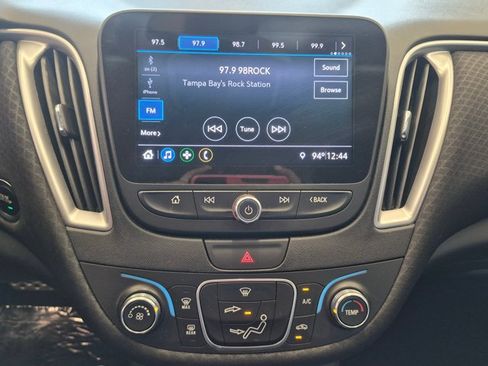 Used 2019 Chevrolet Malibu RS FWD image 13