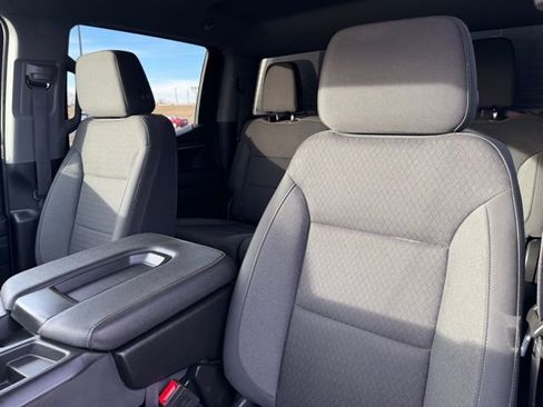 Used 2023 Chevrolet Silverado 1500 RST AWD/4WD image 15