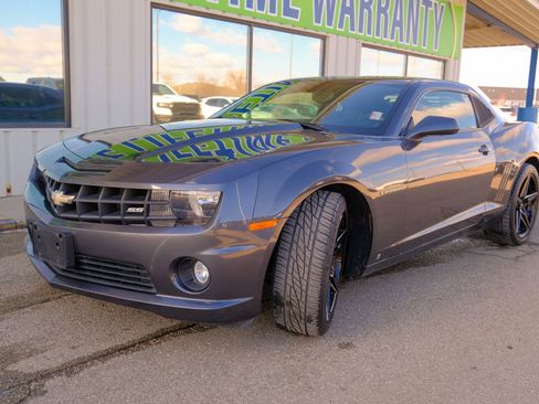 Used 2010 Chevrolet Camaro SS RWD image 1