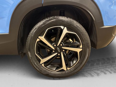 Used 2023 Chevrolet TrailBlazer RS w/ Sun and Liftgate Package image 49