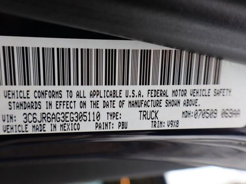 Used 2014 RAM 1500 Express image 39