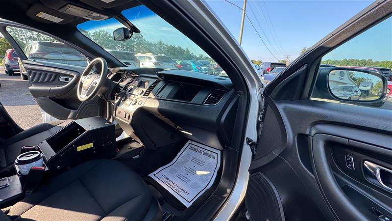 Used 2015 Ford Taurus Police Interceptor AWD image 33