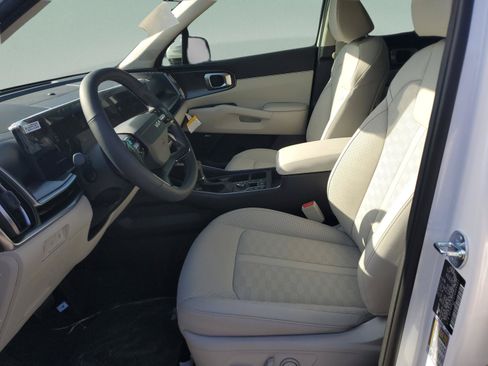 New 2026 Kia Sorento EX FWD image 18