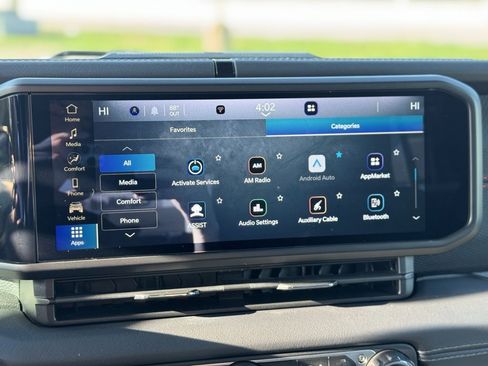 Used 2024 Jeep Wrangler Unlimited Rubicon image 19