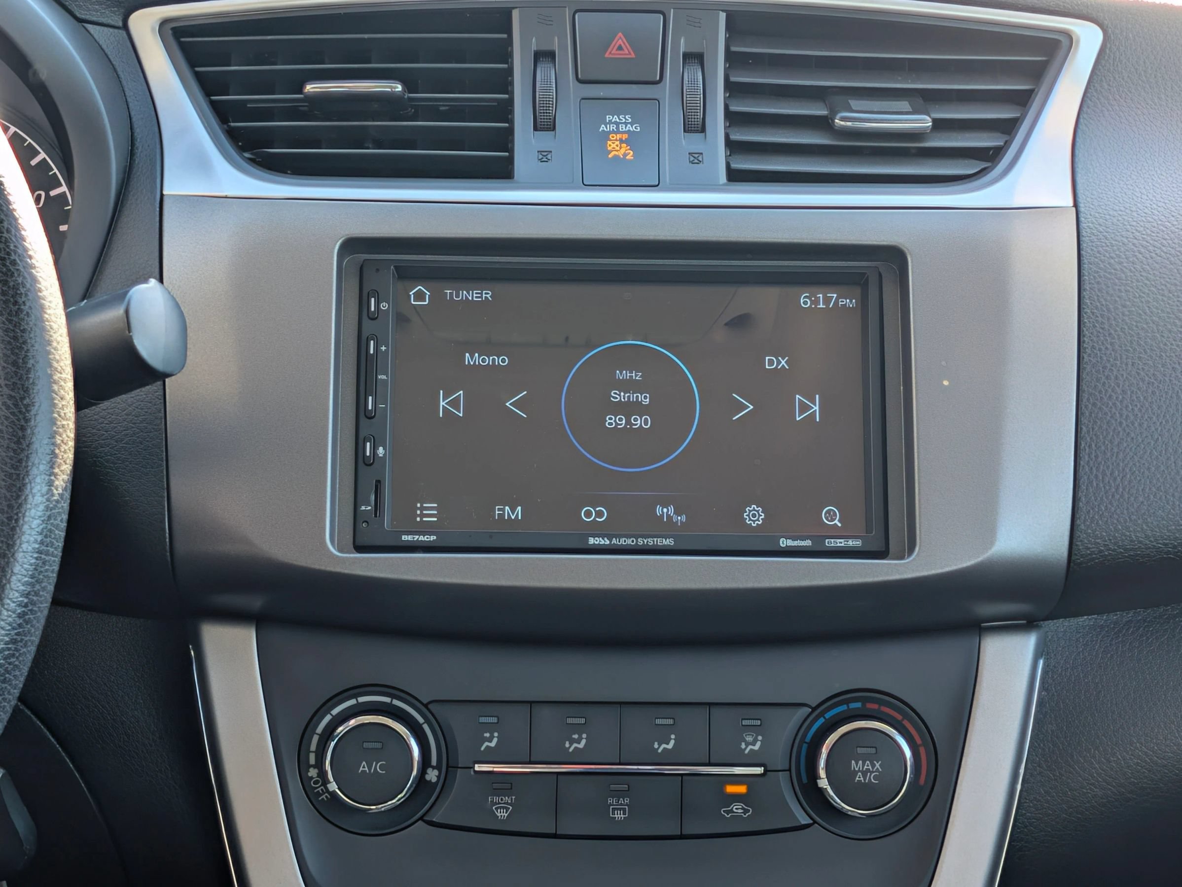 Used 2015 Nissan Sentra S FWD image 14