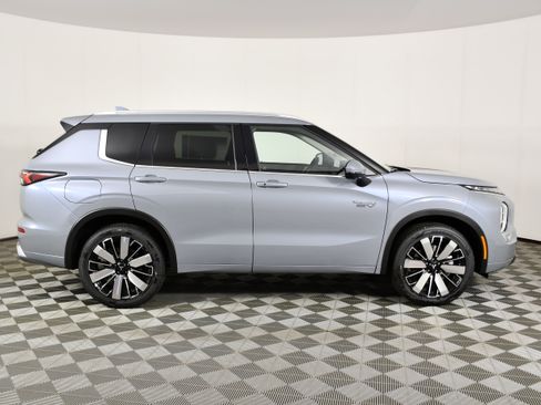 New 2026 Mitsubishi Outlander SEL AWD/4WD image 5