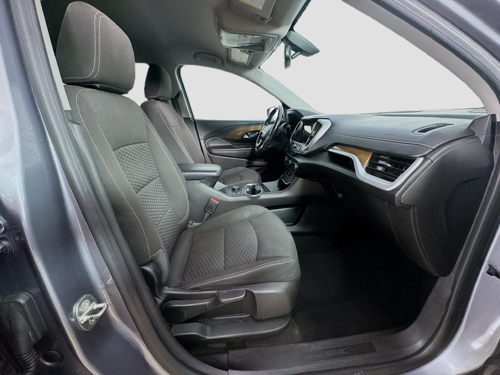 Used 2018 GMC Terrain SLE w/ Driver Convenience Package AWD/4WD image 33