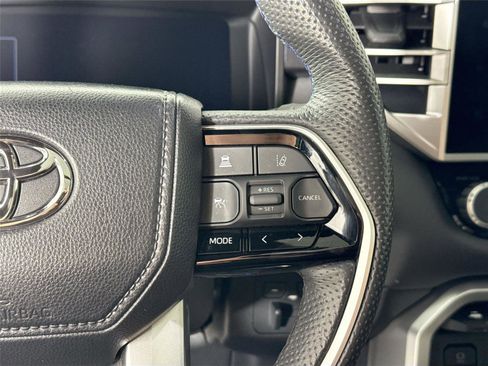 Used 2024 Toyota Tundra Platinum image 18