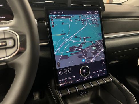 New 2026 GMC Terrain Denali AWD/4WD image 22