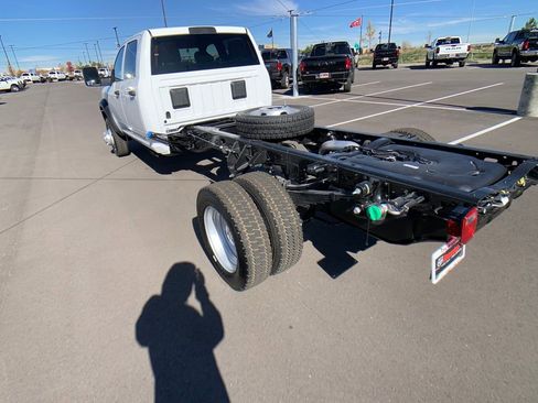 New 2026 RAM 5500 Tradesman w/ Chrome Appearance Group AWD/4WD image 31