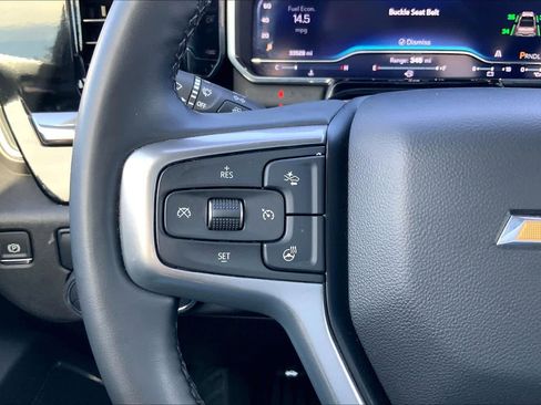 Used 2025 Chevrolet Silverado 1500 LT image 23