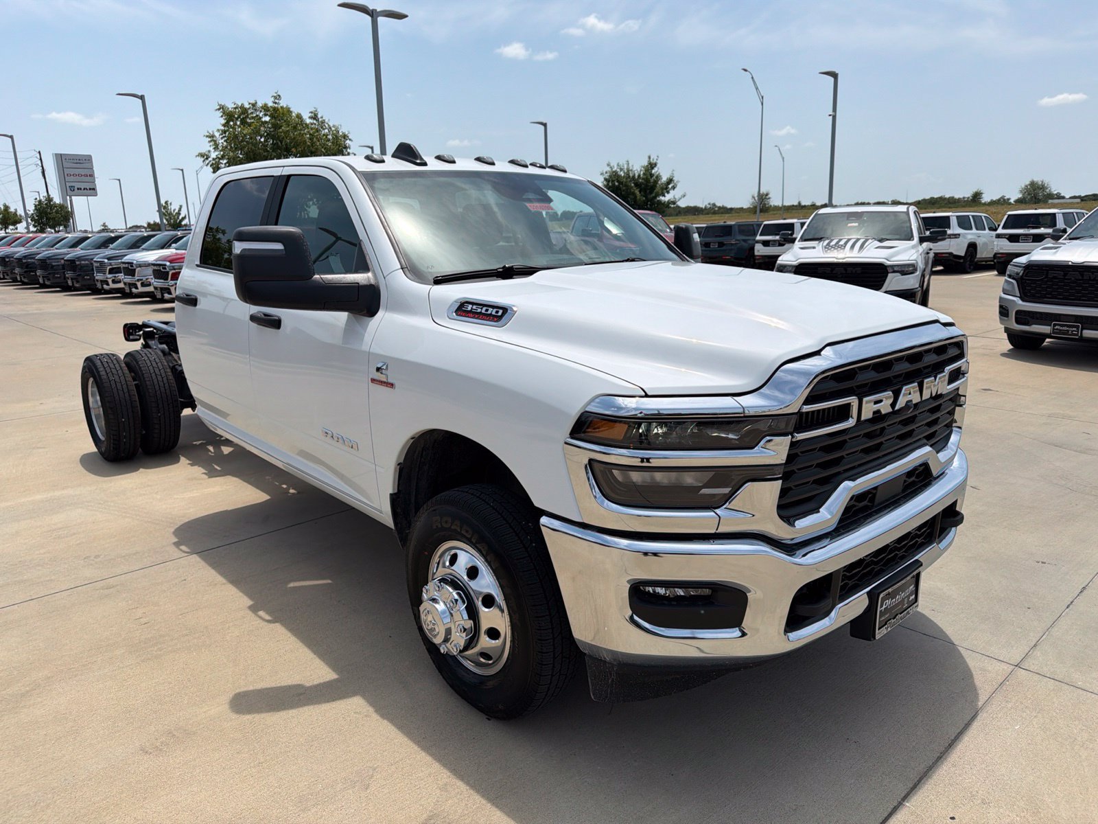 New 2026 RAM 3500 Big Horn AWD/4WD image 7