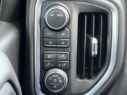 Used 2020 Chevrolet Silverado 1500 LT Trail Boss image 23