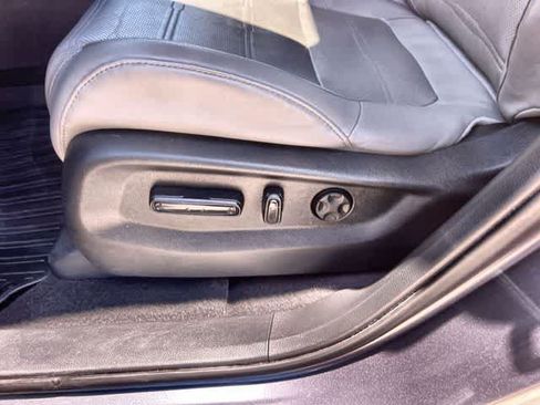 Used 2017 Honda CR-V EX-L image 31
