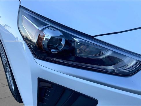 Used 2021 Hyundai Ioniq Blue FWD image 27