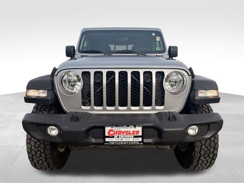 Used 2020 Jeep Gladiator Sport w/ Quick Order Package 24S image 19