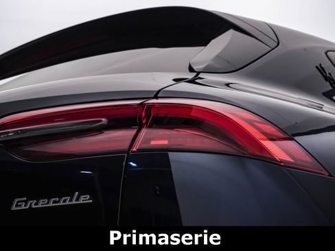 Certified 2023 Maserati Grecale Modena image 13