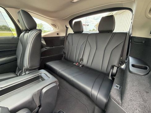 Used 2023 Acura MDX SH-AWD w/ Advance Package image 28