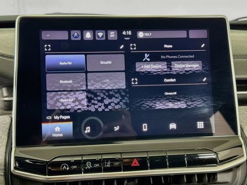 Used 2024 Jeep Compass Latitude AWD/4WD image 31