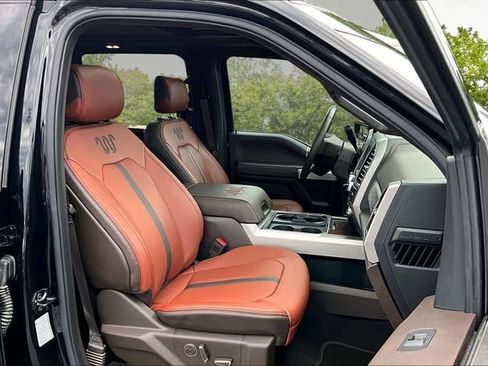 Used 2019 Ford F450 King Ranch w/ King Ranch Ultimate Package AWD/4WD image 6