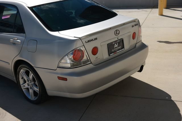 Used 2004 Lexus IS 300 RWD image 54