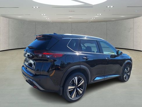 Certified 2023 Nissan Rogue SL w/ SL Premium Package image 5