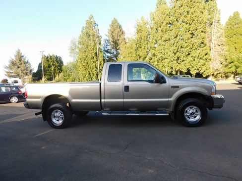 Used 2004 Ford F350 Lariat AWD/4WD image 19