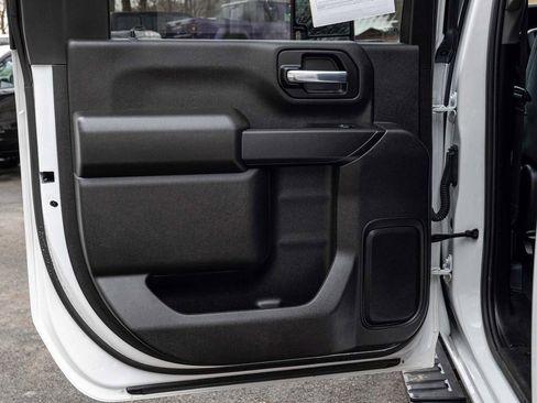 Used 2024 Chevrolet Silverado 2500 Custom w/ Custom Value Package image 14