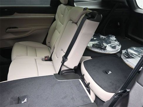 New 2026 Volvo EX90 Plus image 20