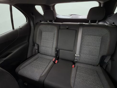 Used 2023 Chevrolet Equinox LT AWD/4WD image 11