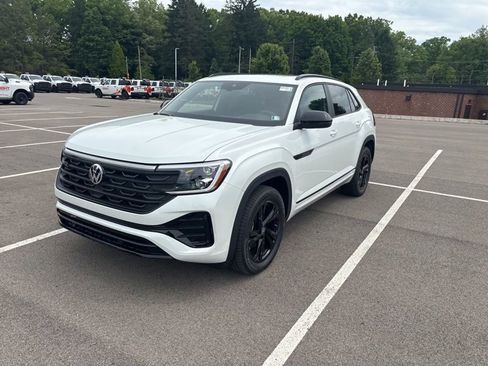 New 2026 Volkswagen Atlas Cross Sport SEL R-Line AWD/4WD image 7