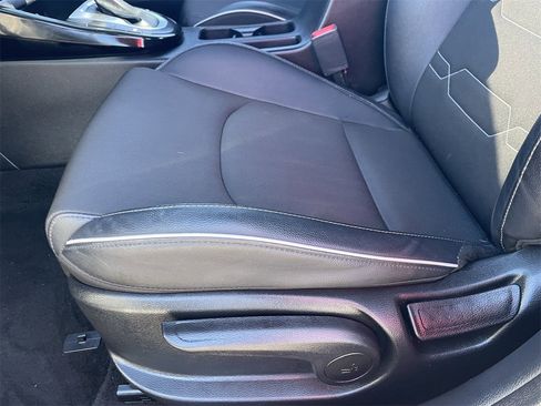 Used 2023 Kia Forte GT-Line w/ GT-Line Technology Package image 23