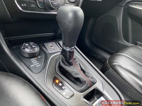 Certified 2021 Jeep Cherokee Trailhawk w/ Trailer Tow Group image 12