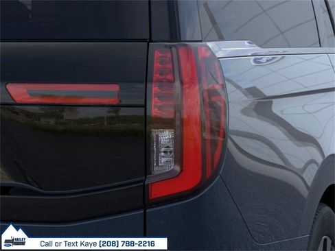 New 2026 Ford Expedition Max Platinum image 21