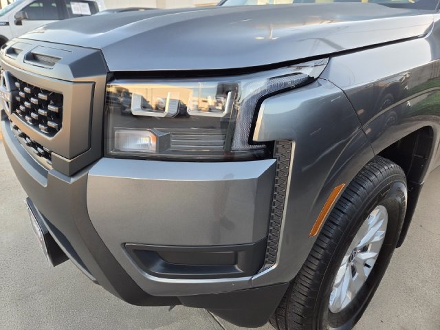 Used 2026 Nissan Frontier S w/ S Utility Package RWD image 8